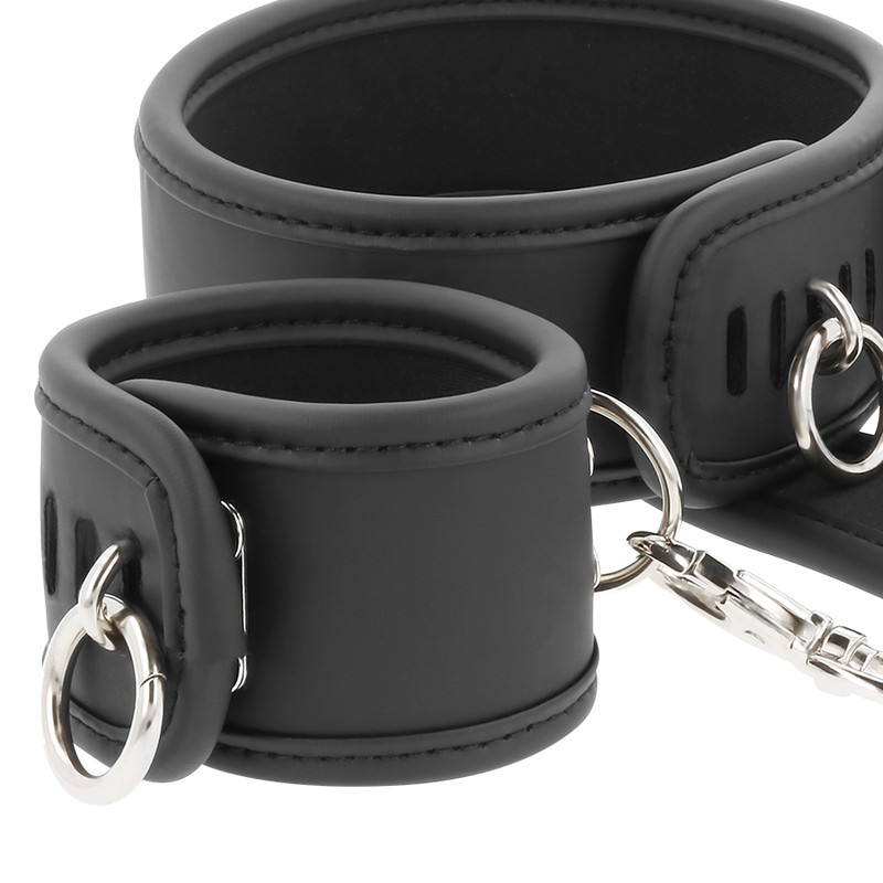FETISH SUBMISSIVE - COLLIER ET MENOTTES EN CUIR VÉGAN AVEC DOUBLURE